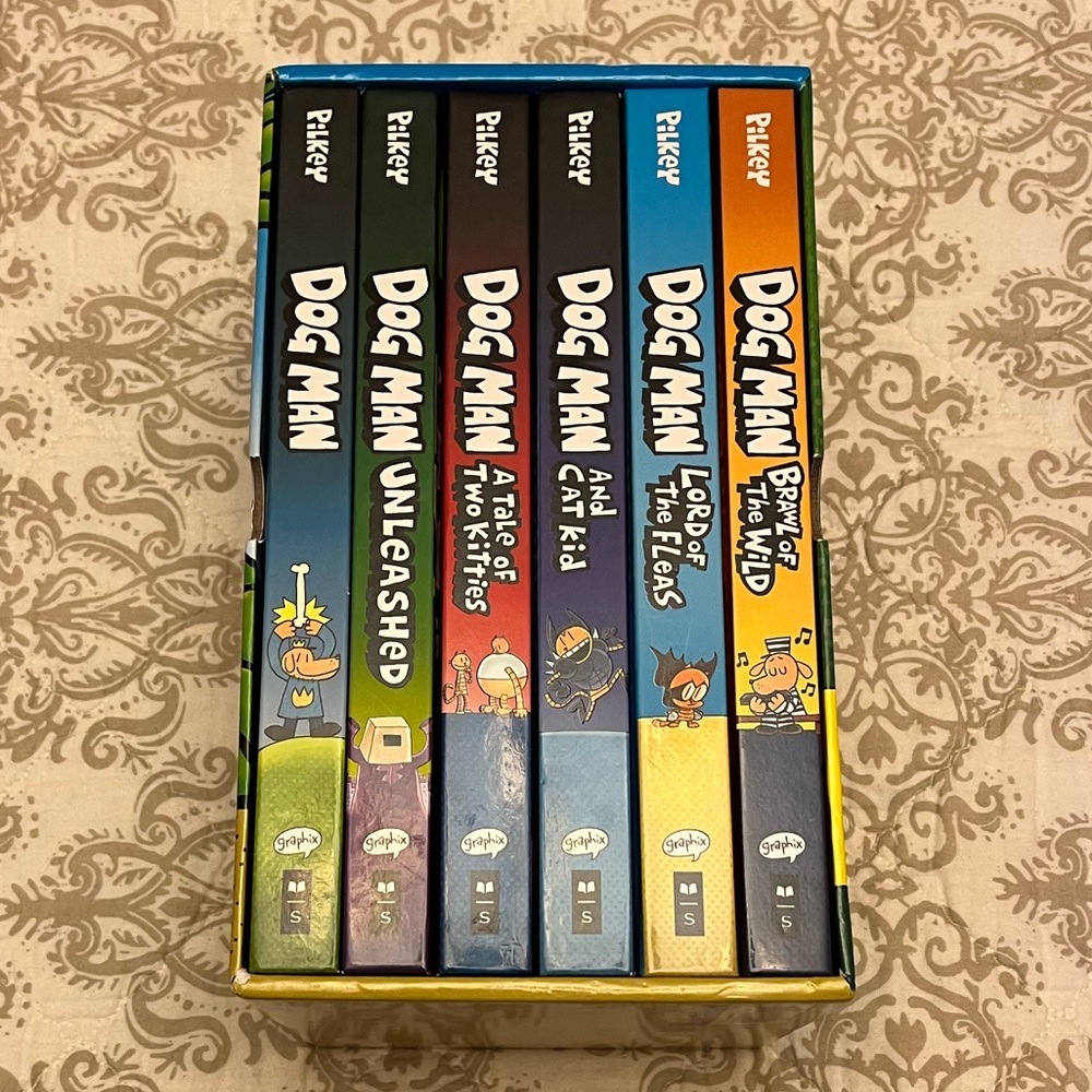 Dog Man 6-book boxed set, the Supa Epic Collection